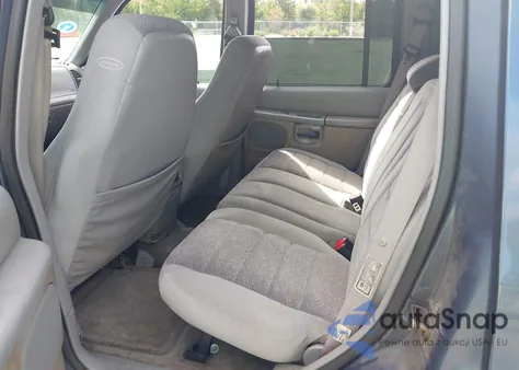 1999 Ford Explorer Eddie Bauer/Limited/Xlt z USA, uszkodzony, nr VIN 1FMDU34E1XUA96104